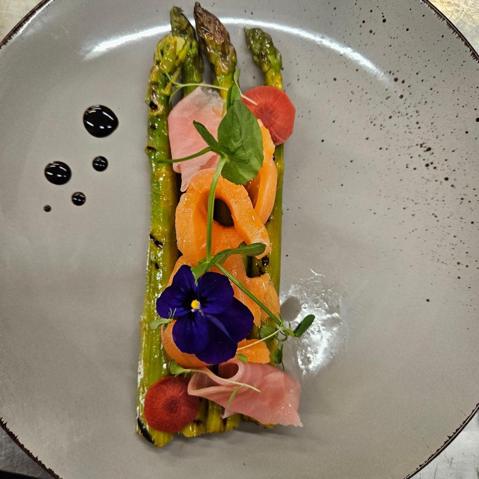 Hotel Aster Restaurant Aux Arcades 브리에 외부 사진